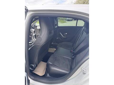 Mercedes-Benz A Class A180d AMG Line - U1712