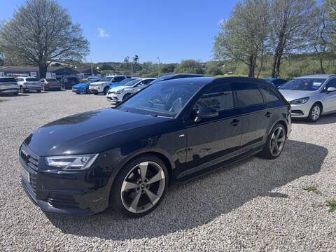 Audi A4 Avant TFSI Black Edition - U1714