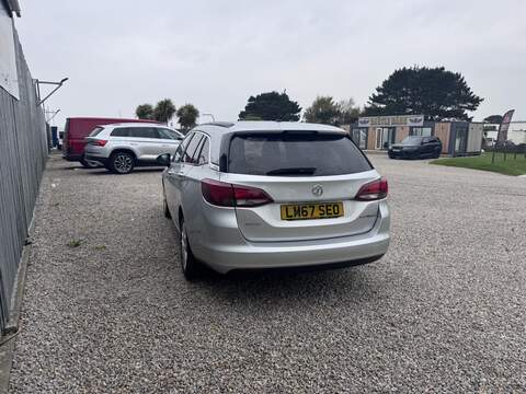 Vauxhall Astra CDTi ecoTEC BlueInjection Design - U1716