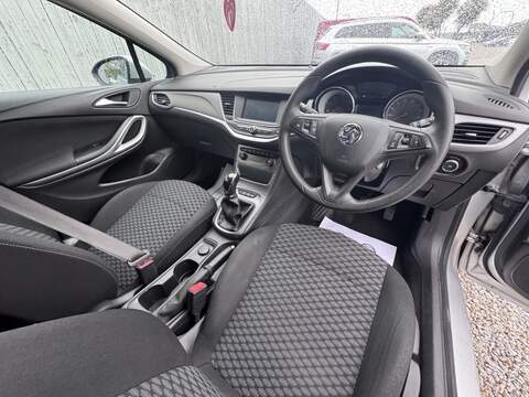 Vauxhall Astra CDTi ecoTEC BlueInjection Design - U1716