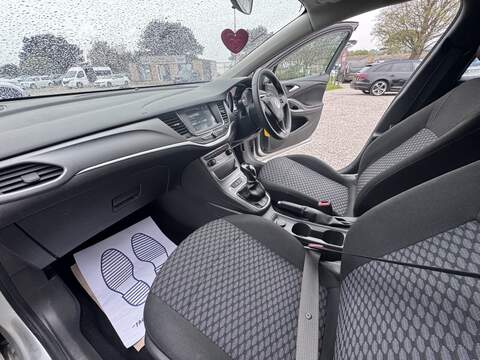 Vauxhall Astra CDTi ecoTEC BlueInjection Design - U1716