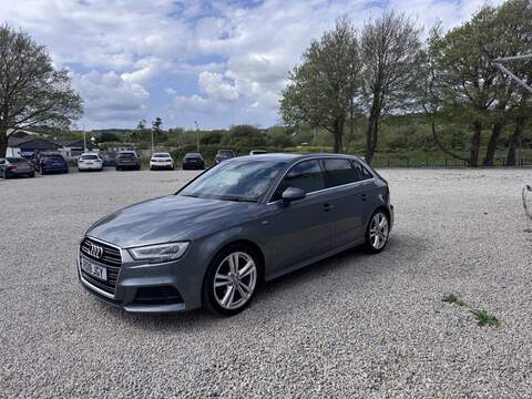 Audi A3 TFSI CoD S line - U1717