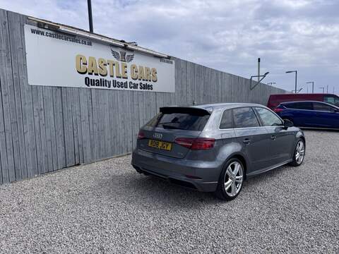 Audi A3 TFSI CoD S line - U1717