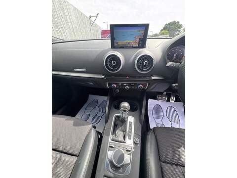 Audi A3 TFSI CoD S line - U1717