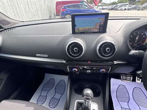 Audi A3 TFSI CoD S line - U1717