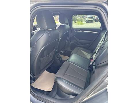 Audi A3 TFSI CoD S line - U1717