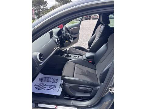 Audi A3 TFSI CoD S line - U1717