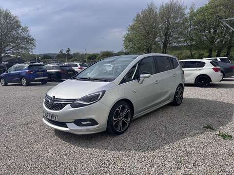 Vauxhall Zafira Tourer CDTi Elite Nav - U1719
