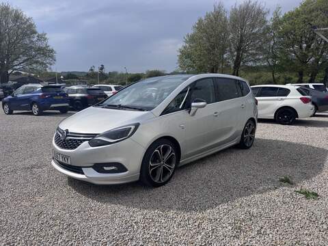 Vauxhall Zafira Tourer CDTi Elite Nav - U1719