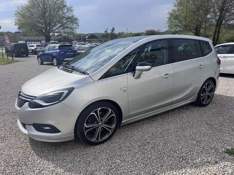 Vauxhall Zafira Tourer CDTi Elite Nav - U1719