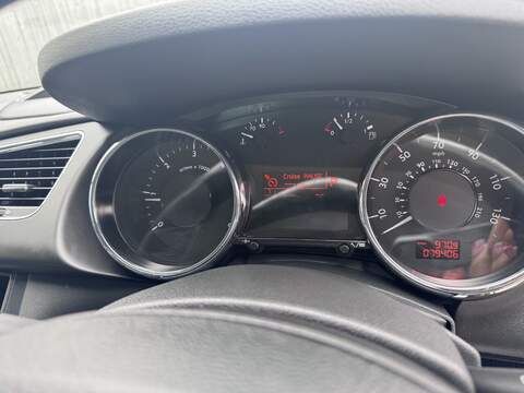 Peugeot 3008 BlueHDi Allure - U1722