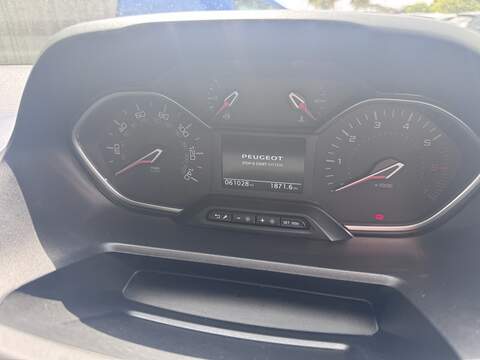 Peugeot Rifter BlueHDi Allure - U1732