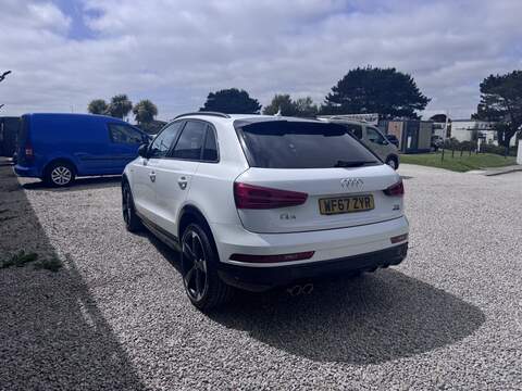 Audi Q3 TDI Black Edition - U1734