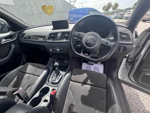 Audi Q3 TDI Black Edition - U1734