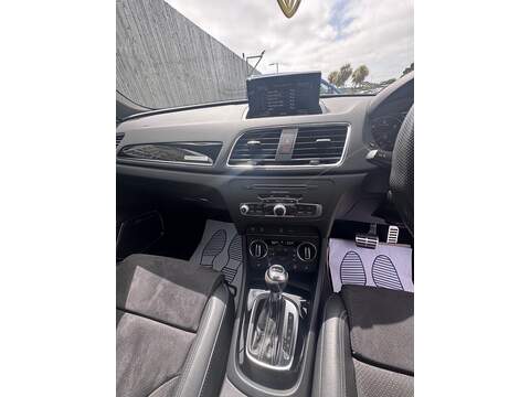 Audi Q3 TDI Black Edition - U1734