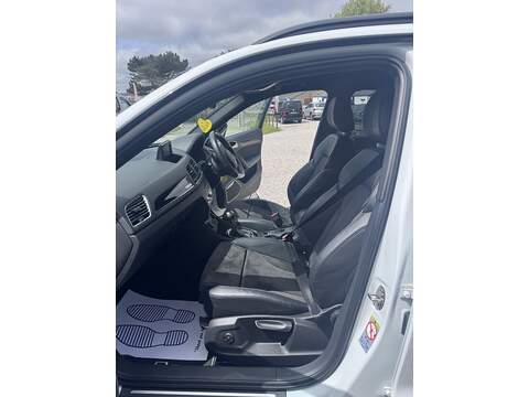 Audi Q3 TDI Black Edition - U1734