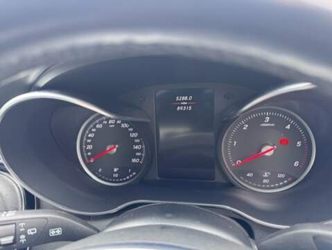 Mercedes-Benz C Class C250d AMG Line - U1748