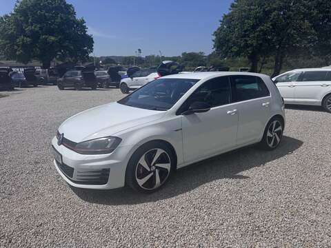 Volkswagen Golf TSI BlueMotion Tech GTI Performance - U1754