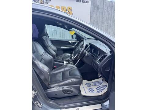 Volvo XC60 D4 R-Design Lux Nav - U1757