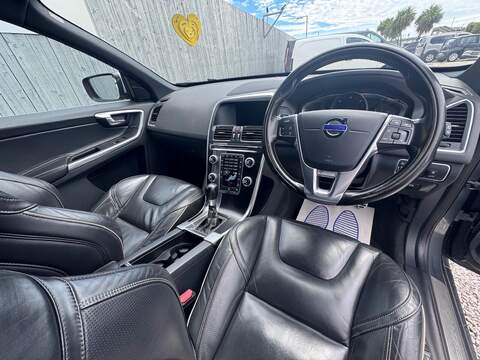 Volvo XC60 D4 R-Design Lux Nav - U1757