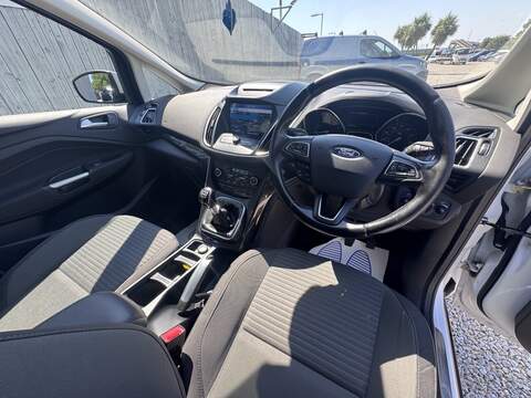Ford C-Max T EcoBoost Titanium - U1763