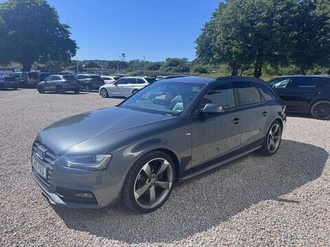 Audi A4 Avant TDI S line - U1765