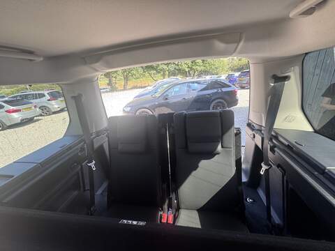 Land Rover Discovery 4 SD V6 Graphite - U1773