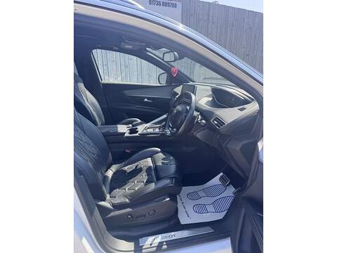 Peugeot 5008 BlueHDi GT - U1774