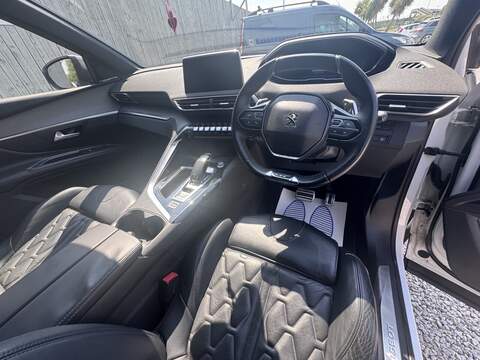 Peugeot 5008 BlueHDi GT - U1774