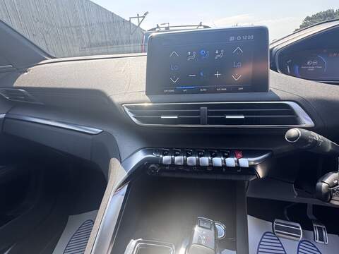 Peugeot 5008 BlueHDi GT - U1774