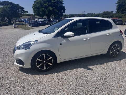 Peugeot 208 PureTech Tech Edition - U1776