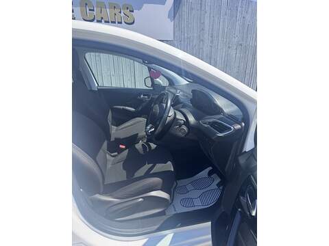 Peugeot 208 PureTech Tech Edition - U1776