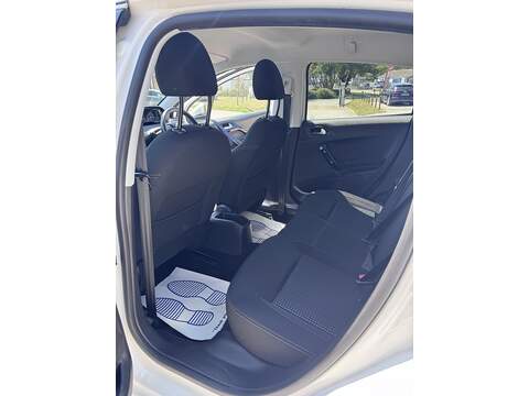 Peugeot 208 PureTech Tech Edition - U1776