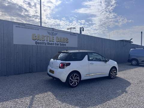 DS AUTOMOBILES DS 3 PureTech Connected Chic - U1778