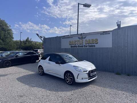 DS AUTOMOBILES DS 3 PureTech Connected Chic - U1778