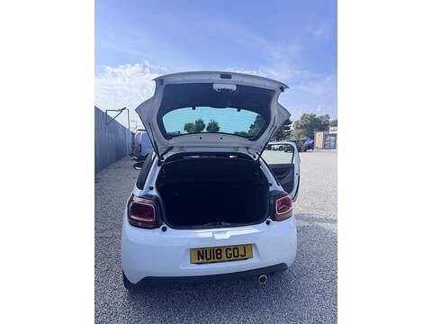DS AUTOMOBILES DS 3 PureTech Connected Chic - U1778