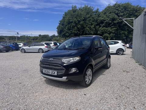 Ford EcoSport Titanium - U1790