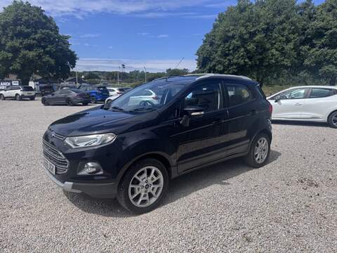 Ford EcoSport Titanium - U1790