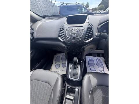 Ford EcoSport Titanium - U1790