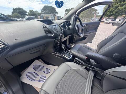 Ford EcoSport Titanium - U1790