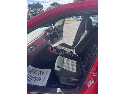 Volkswagen Polo TSI GTI - U1811