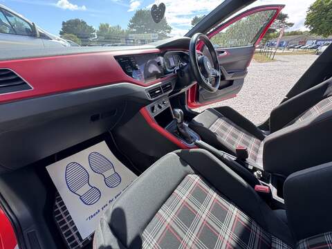 Volkswagen Polo TSI GTI - U1811