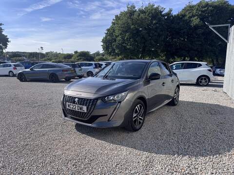 Peugeot 208 PureTech Allure Premium - U1812
