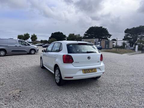 Volkswagen Polo BlueMotion Tech SE - U1813