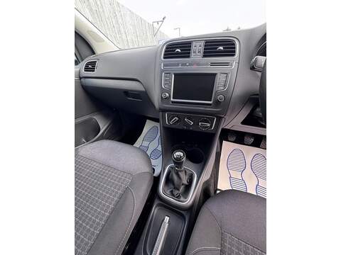 Volkswagen Polo BlueMotion Tech SE - U1813