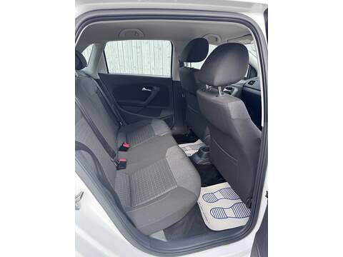 Volkswagen Polo BlueMotion Tech SE - U1813