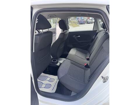 Volkswagen Polo BlueMotion Tech SE - U1813