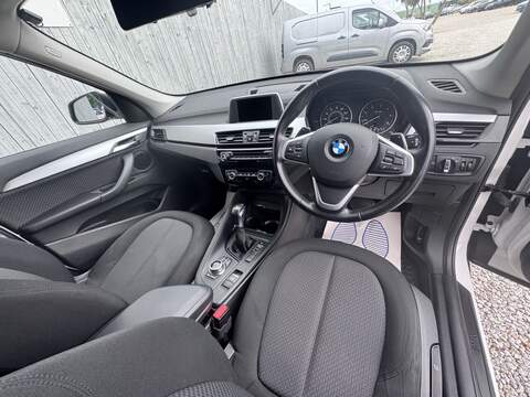 BMW X1 18d SE - U1814