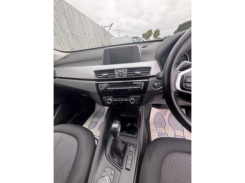 BMW X1 18d SE - U1814