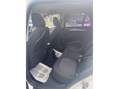 BMW X1 18d SE - U1814